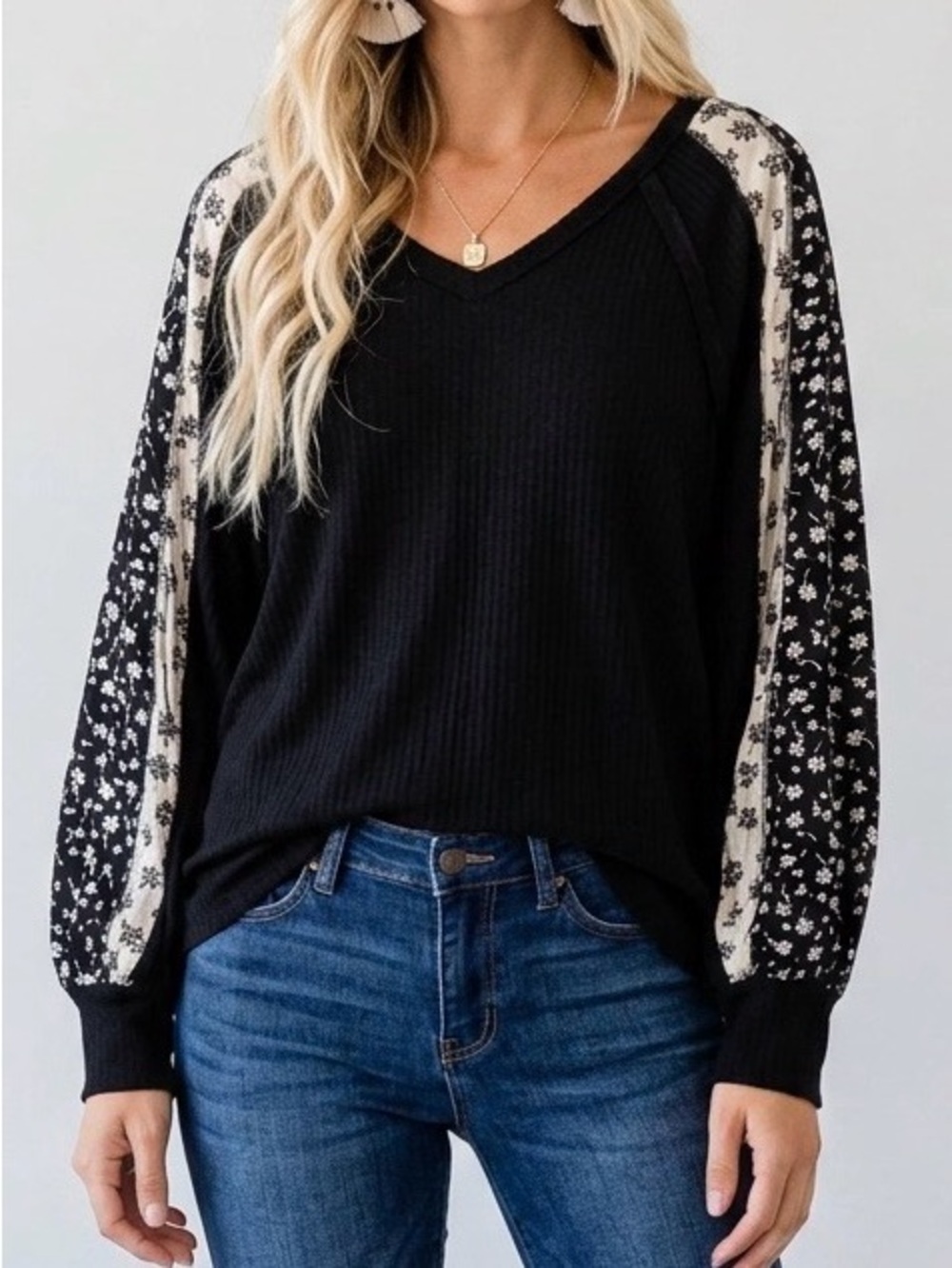Jodifl Los Angeles Black Waffle Knit Floral Sleeve V-Neck Boutique Top